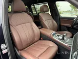 BMW X7 40i